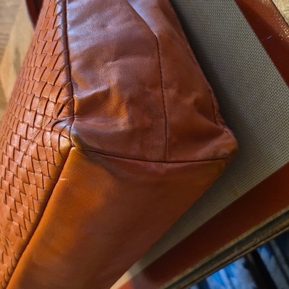 Bottega Veneta Persimmon Intrecciato Woven Leather Tote With Blue Suede Interior - Picture 4 of 14